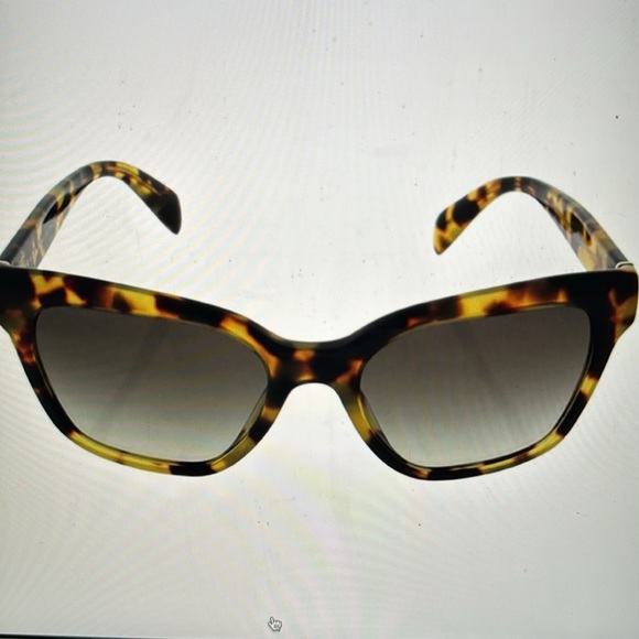 😎🔥Host Pick🔥 Prada wayfarer Sunglasses-Med Tortoise/Grey Gradient spr11s case - Picture 1 of 6
